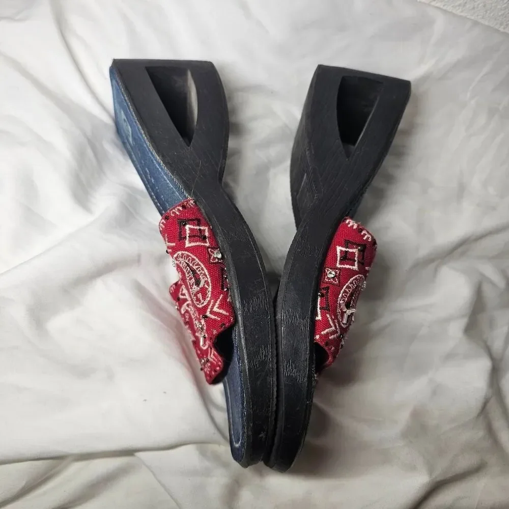 vintage y2k bandana red wooden wedges heel